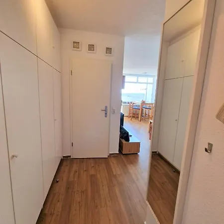 E12-007 * Heiligenhafen